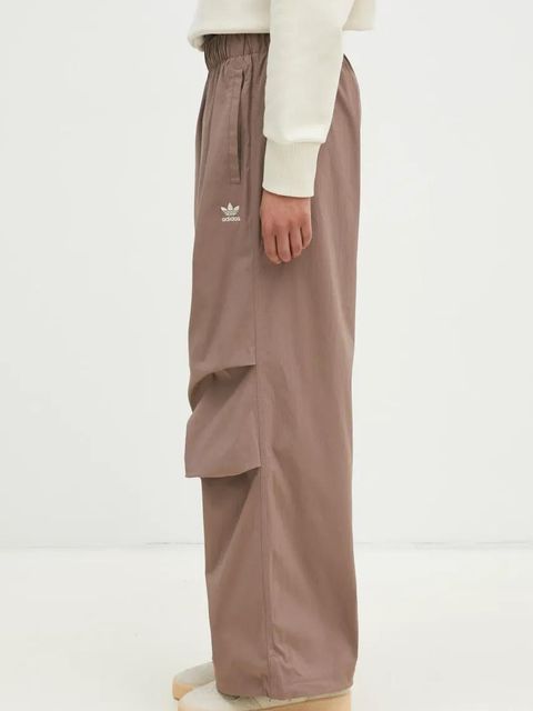 adidas Originals spodnie dresowe Essential kolor brązowy gładkie JD0783