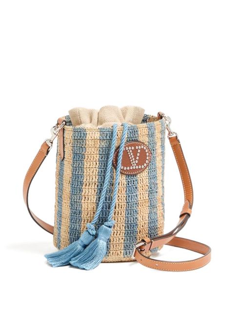 Valentino Garavani small striped raffia bucket bag - Neutrals