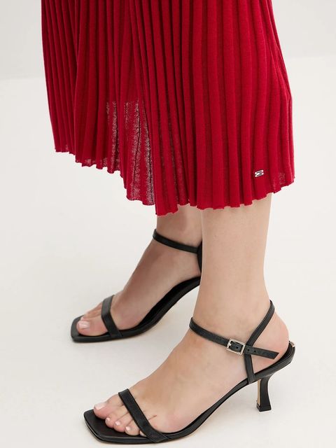 Tommy Hilfiger sukienka z domieszką jedwabiu kolor czerwony maxi rozkloszowana WW0WW45653