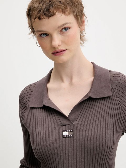 Tommy Jeans sweter damski kolor brązowy lekki DW0DW22036