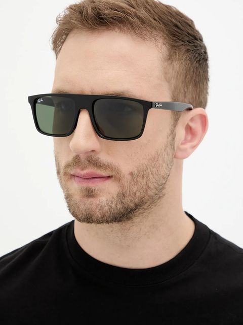 Ray-Ban okulary przeciwsłoneczne kolor czarny 0RB2222