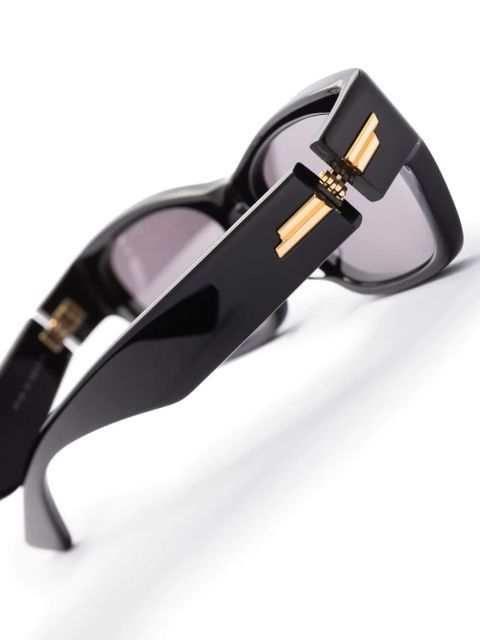 Bottega Veneta Eyewear cat-eye frame sunglasses - Black