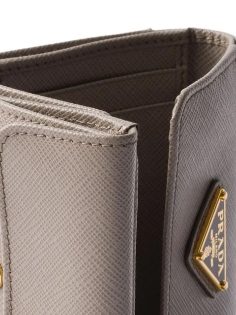Prada triangle-logo saffiano leather wallet - Neutrals