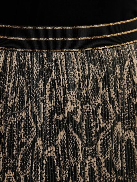 Marc Aurel spódnica kolor zielony maxi rozkloszowana 2200-1013-93490