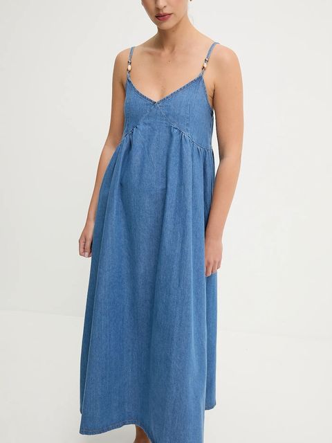 Answear.LAB sukienka jeansowa kolor niebieski midi rozkloszowana