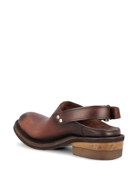 Miu Miu buckle-fastening leather mules - Brown