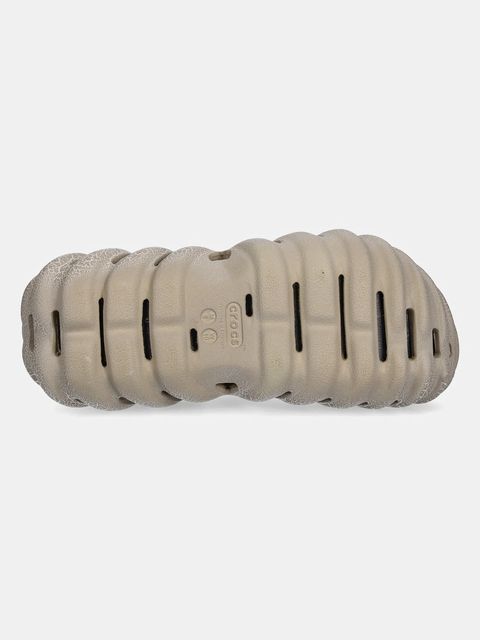 Crocs klapki Echo Crackle Clog kolor beżowy 211630