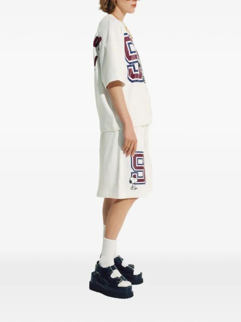 Essentiel Antwerp Peanuts™ Snoopy patch shorts - Neutrals