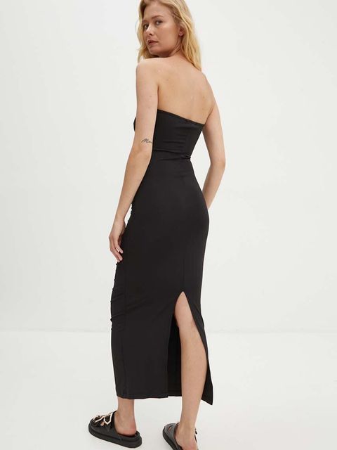 Answear.LAB sukienka kolor czarny mini dopasowana