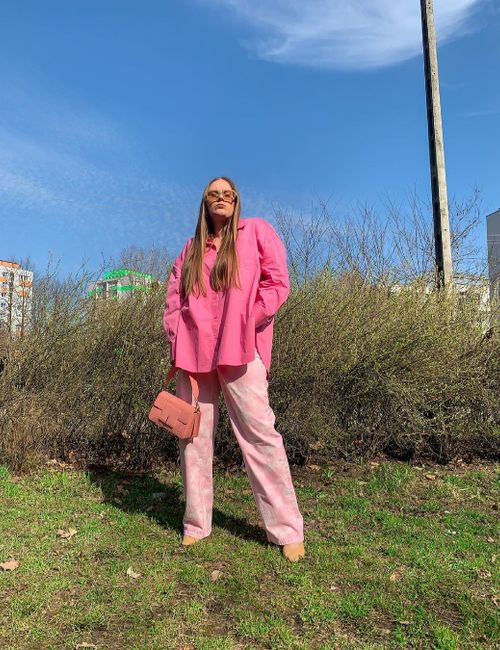 Różowa torebka Wandler