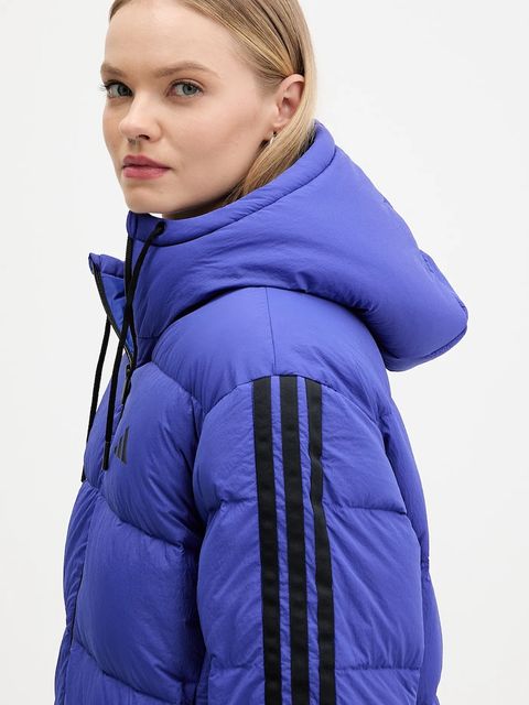 adidas kurtka puchowa Essentials Climawarm kolor fioletowy zimowa oversize JW9109