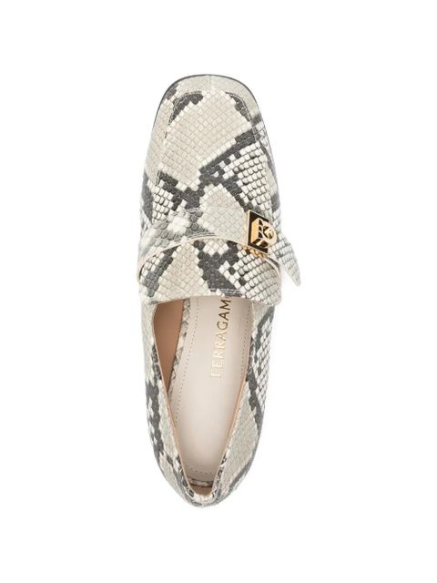 Ferragamo snakeskin-effect buckled loafers - Grey