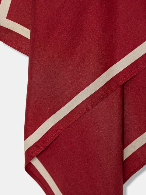 Tommy Hilfiger chusta jedwabna - zdjęcie produktu nr 1