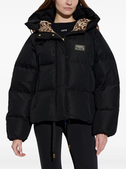 Dolce & Gabbana hooded logo-plaque puffer jacket - Black