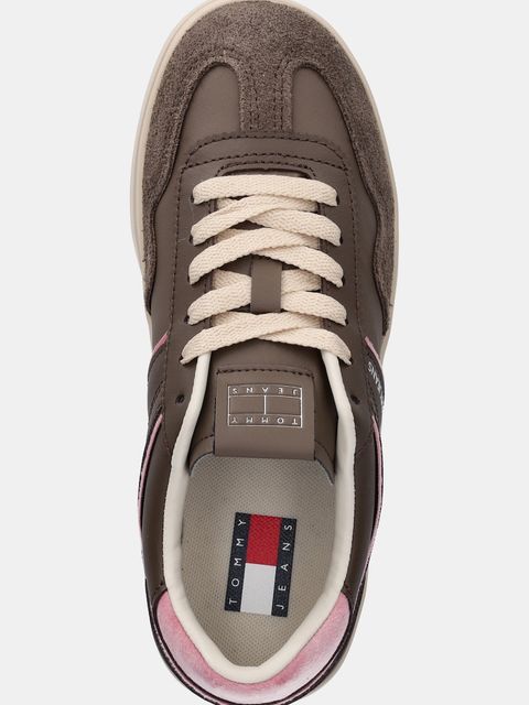 Tommy Jeans sneakersy THE GREENWICH FLATFORM damskie kolor brązowy EN0EN02902