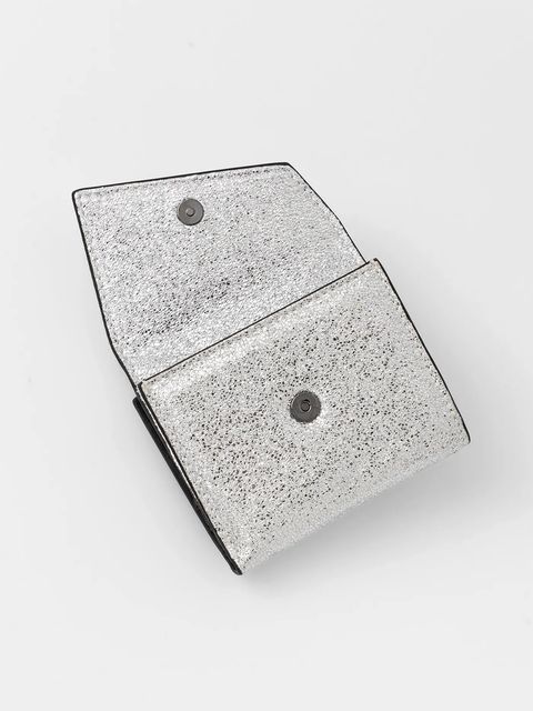 Karl Lagerfeld Jeans portfel + brelok damski kolor srebrny A4W32063