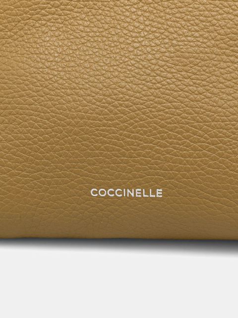 Coccinelle kosmetyczka skórzana kolor zielony E5.TMF.25.01.01