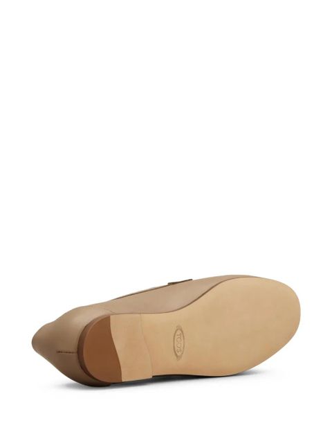 Tod's leather loafers - Neutrals