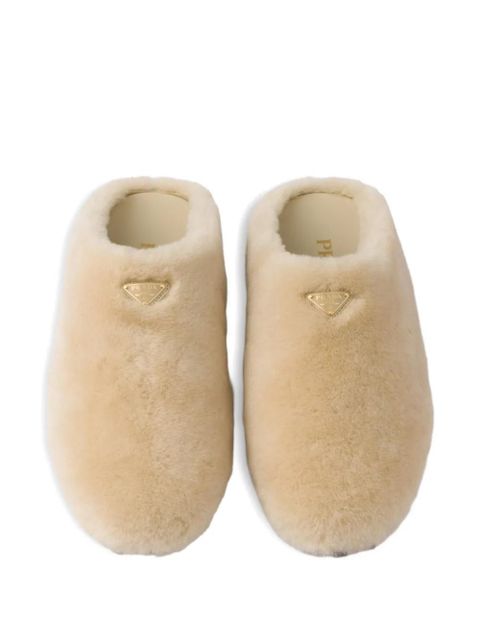 Prada triangle-logo shearling mules - Neutrals