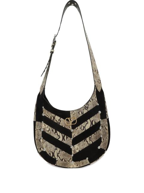 Valentino Garavani large Vlogo studded shoulder bag - Black - zdjęcie produktu nr 1