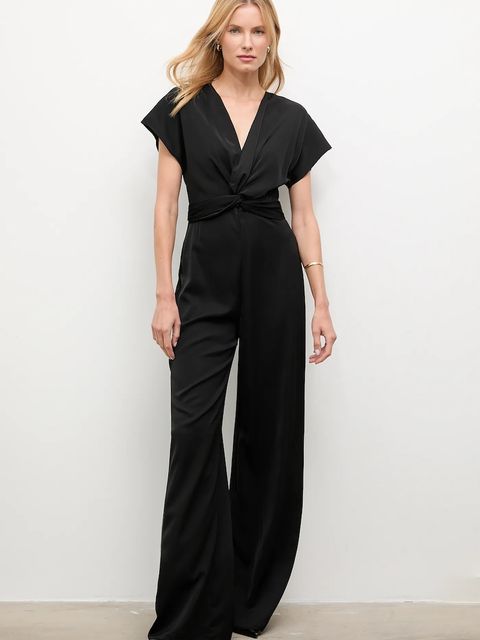 Answear.LAB kombinezon kolor czarny z dekoltem w szpic - zdjęcie produktu nr 2