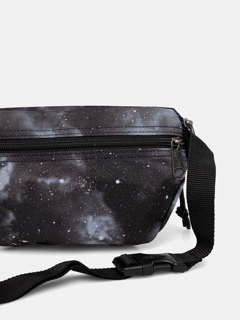 Eastpak nerka SPRINGER kolor czarny EK0000745W91