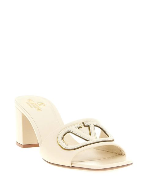 Valentino Garavani Vlogo Signature leather sandals - Neutrals - zdjęcie produktu nr 2