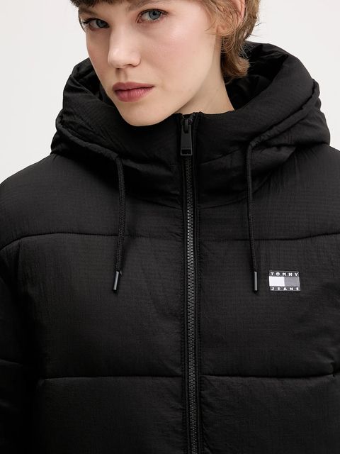 Tommy Jeans kurtka kolor czarny zimowa oversize DW0DW21626