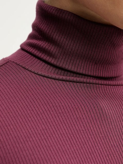 Levi's longsleeve kolor bordowy z golfem A8769