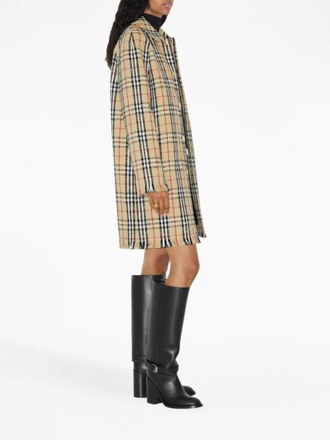 Burberry bouclé checkered buttoned raincoat - Neutrals