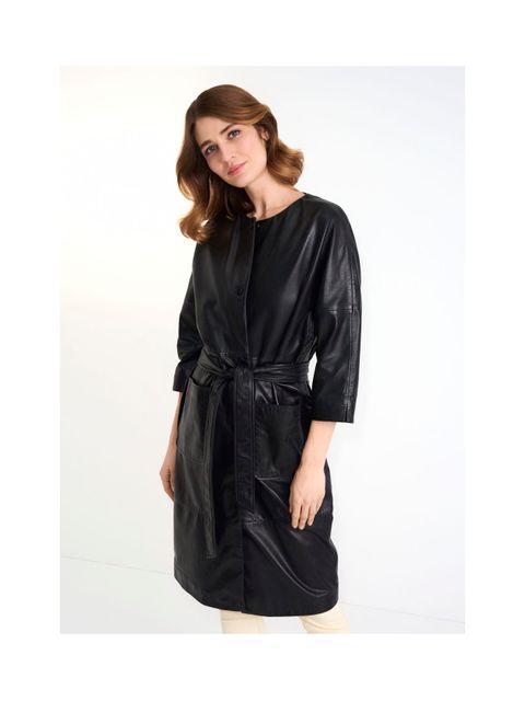 Czarny skórzany płaszcz damski z paskiem