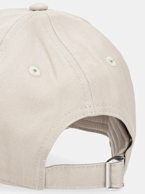 BOSS czapka z daszkiem bawełniana kolor beżowy z aplikacją 50533348