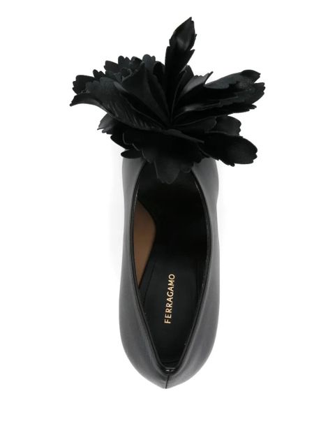 Ferragamo flower-embellished pumps - Black