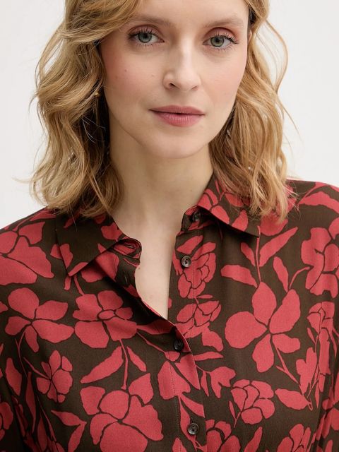 United Colors of Benetton sukienka kolor czerwony midi rozkloszowana 40IGDV0C1