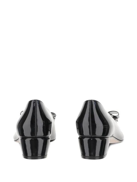 Ferragamo 30mm Vara patent-leather pumps - Black