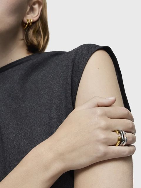 Tous pierścionek ze srebra pokrytego złotem 1004239110