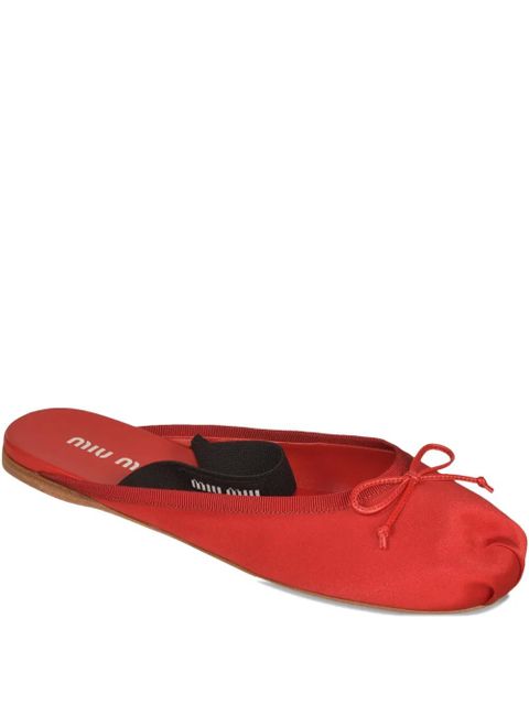 Miu Miu bow-detail mules - Red