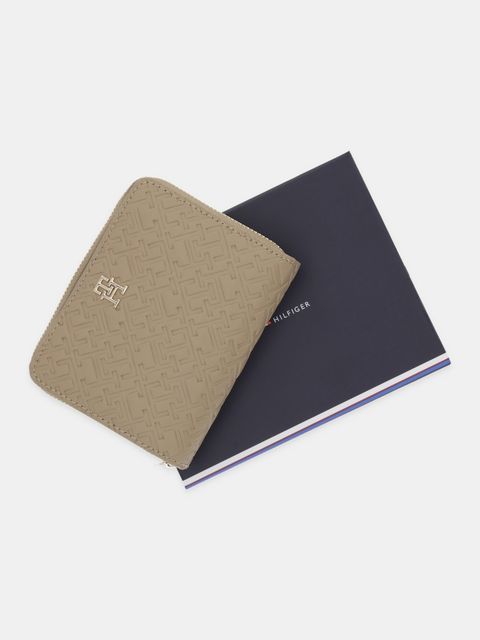 Tommy Hilfiger portfel damski kolor beżowy AW0AW17743