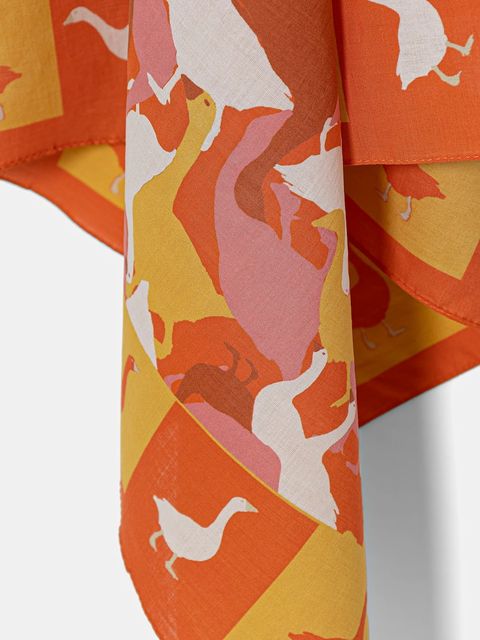 Moschino chusta bawełniana - zdjęcie produktu nr 1