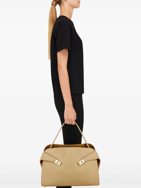 Ferragamo medium Hug Soft shoulder bag - Neutrals