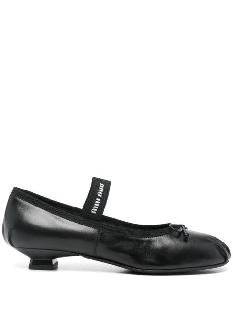 Miu Miu logo-intarsia ballet flats - Black - zdjęcie produktu nr 1