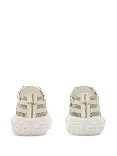 Burberry check embossed-logo sneakers - Neutrals