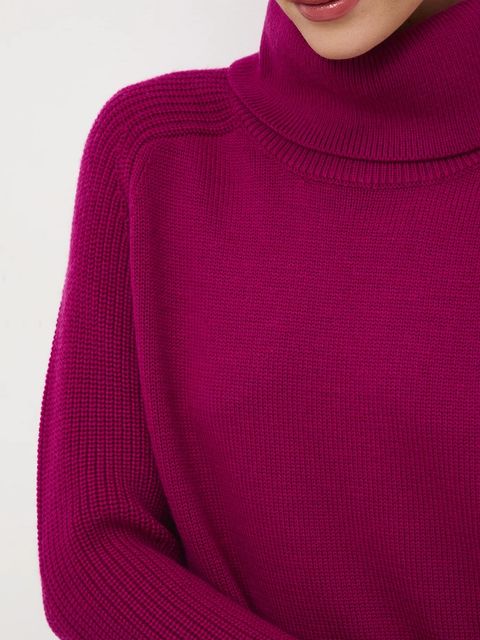 Medicine sweter z wełny merino kolor różowy z golfem