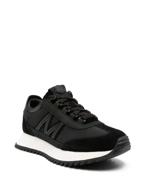 Moncler Pacey 2 leather logo sneakers - Black