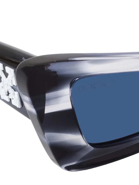 Off-White Accra cat-eye sunglasses - Grey