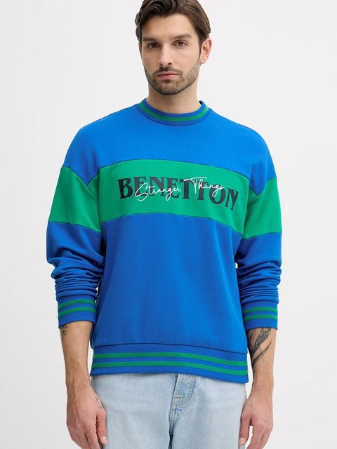 United Colors of Benetton bluza bawełniana x Stranger Things kolor niebieski z nadrukiem 342ZU10BA