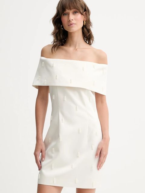 Rotate sukienka kolor beżowy mini dopasowana 114188857 - zdjęcie produktu nr 1