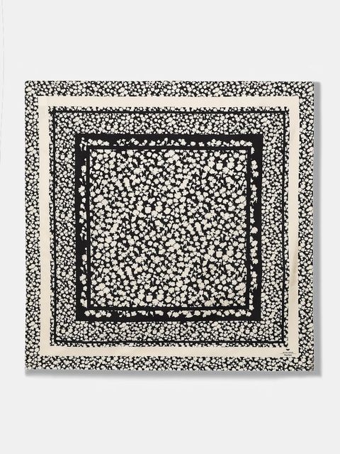 Weekend Max Mara chusta jedwabna AONESTONEW