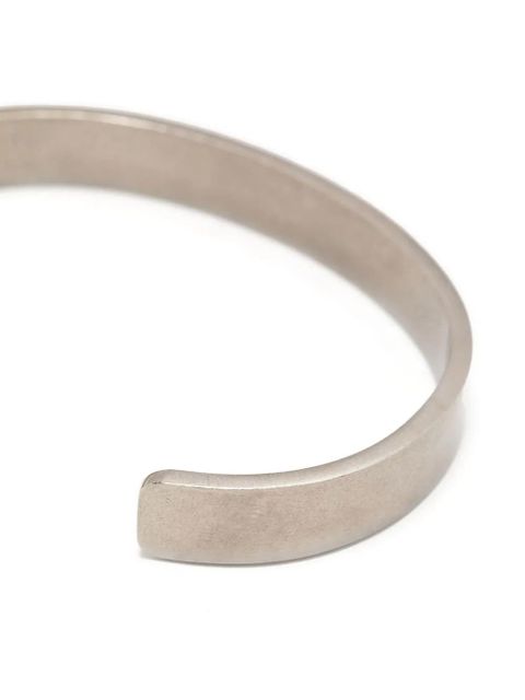 Maison Margiela logo-engraved cuff bracelet - Silver - zdjęcie produktu nr 2