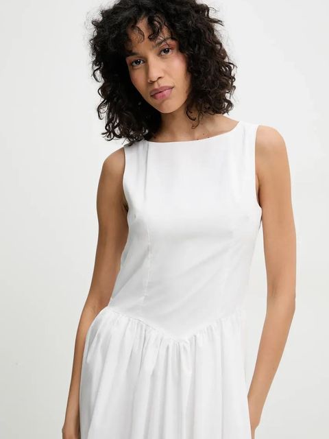 Answear.LAB sukienka kolor biały maxi rozkloszowana